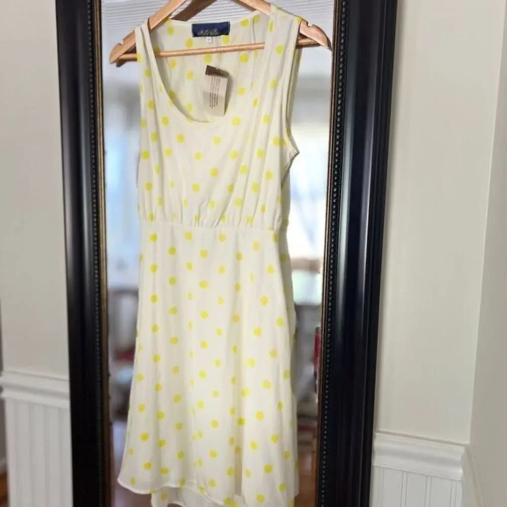BLUE RAIN BY Francesca’s Shift Yellow Polka‎ Dotted Dress Size Medium Trend 2025